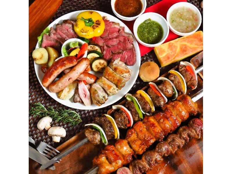【忘年会プラン！】シュラスコ食べ放題含む料理16品＆ドリンク含む80種類のドリンク飲み放題付き忘年会貸切パーティープラン 　 メッセージプレートご利用いただけます！