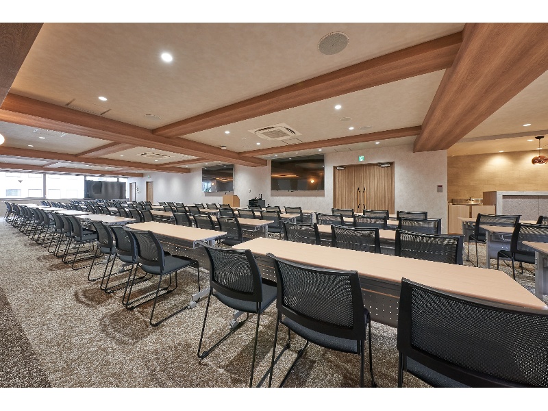 【メインフロア - スクール形式】- TIME SHARING 新橋駅前4F（銀座口） の写真