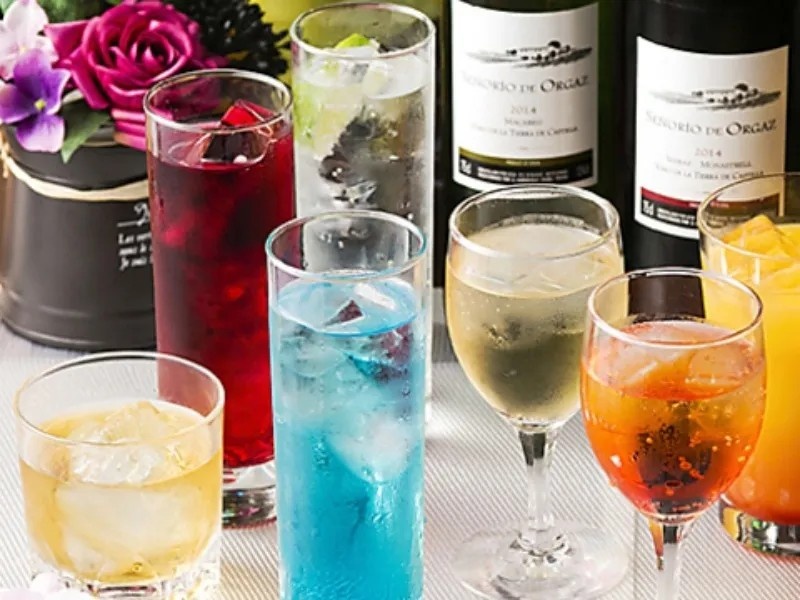飲み放題は70種類以上ご用意!ハイボールやカクテルなど充実の内容!