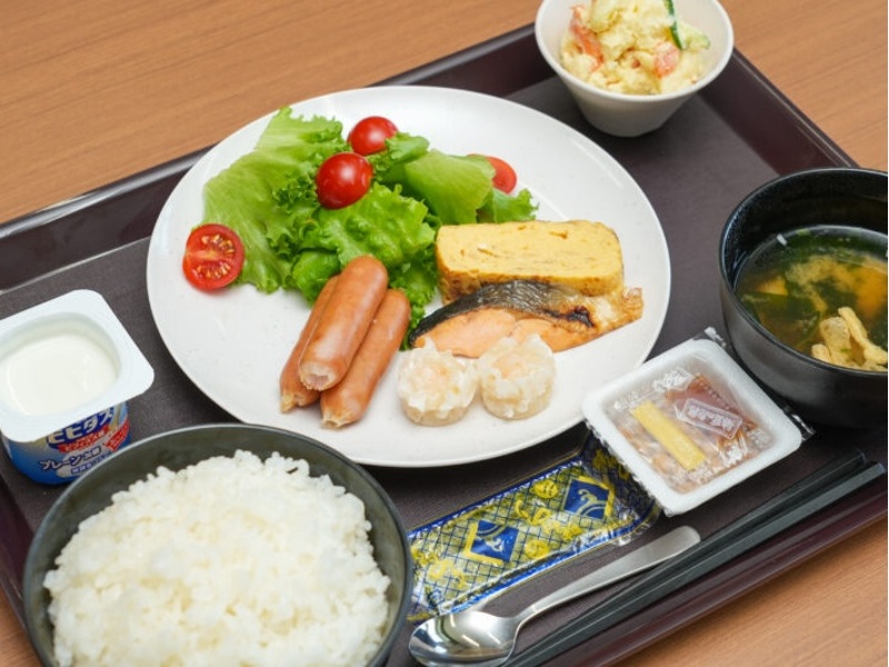 お食事（イメージ）