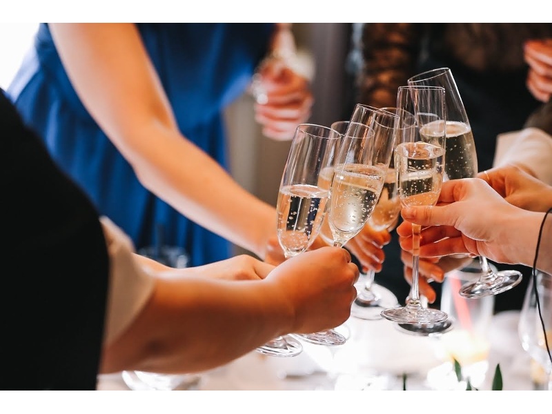 【4〜5月開催】おひとり様¥8,000 特別パーティープラン