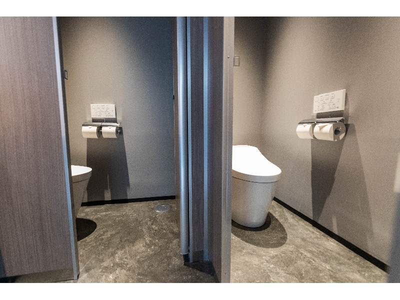 【トイレ- グレイドパーク 新橋駅前8F（銀座口）】