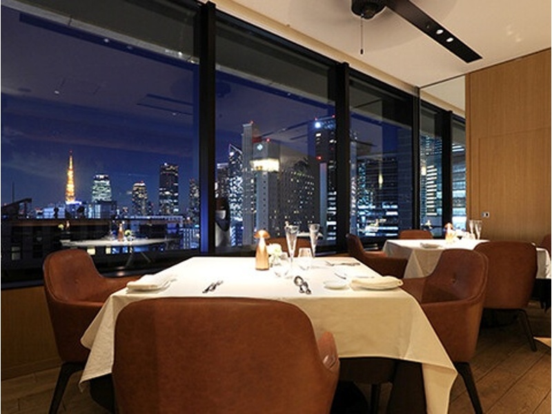 【テーブル席】