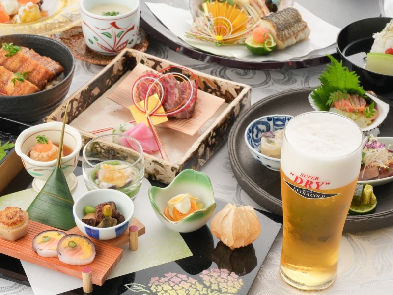 池袋「サンシャイン60」59階の懐石レストラン「天空の庭 星のなる木」。全室窓付き　地上220Mの絶景個室。
祝賀会、忘新年会、懇親会、歓送迎会、同窓会、打上げなど様々なシーンで対応可能です。