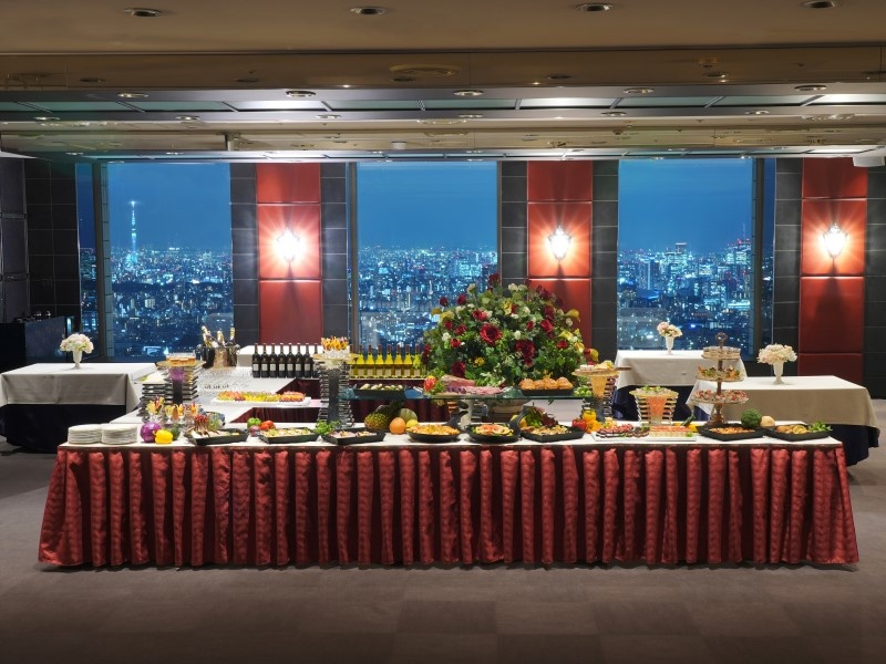 パーティプランナーがご宴会当日までフルサポート。会場セッティングから備品や食事内容、タイムスケジュールなども細かくご相談に応じます。パーティーに不慣れな幹事様でも当店にお任せください。