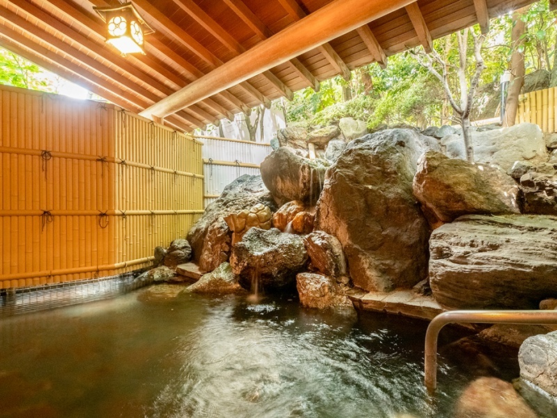 木もれ日の湯（露天風呂）