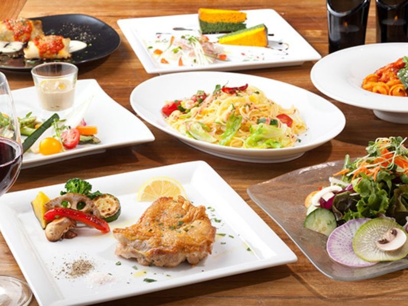 【各種宴会や合コンにも◎】食材にこだわった本格イタリアン◆2種類のパスタやがっつりお肉料理も楽しめる《お得コース》【全7品/4,400円】