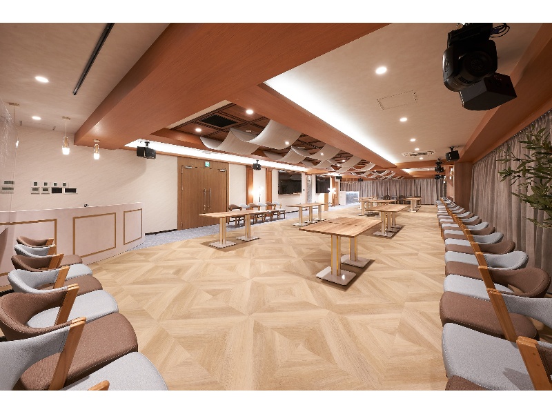 【メインフロア - 半立食レイアウト】- グレイドパーク 新橋駅前7F（銀座口）