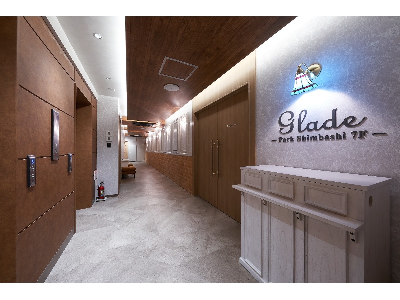 【スペース入口】- グレイドパーク 新橋駅前7F（銀座口）