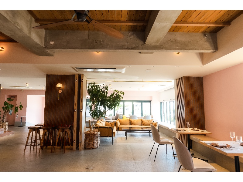 抜け感のあるスペースは、二次会の場としてもお使いいただけます。