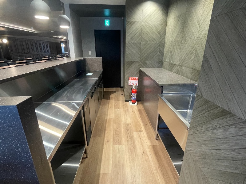 【バーカウンター】- TIME SHARING 新橋駅前5F（銀座口） の写真