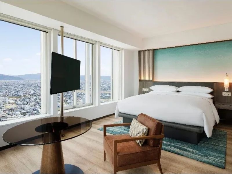 コーナーデラックス