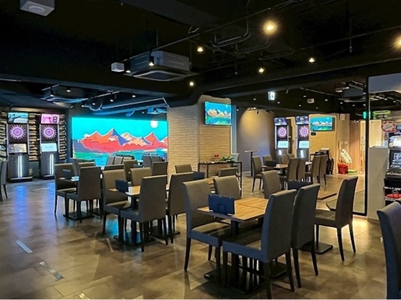 【貸切少人数～最大150名様迄OK】広々としたオシャレな空間。