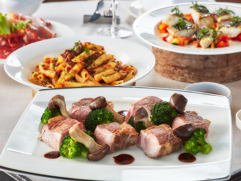 テーブルビュッフェスタイル