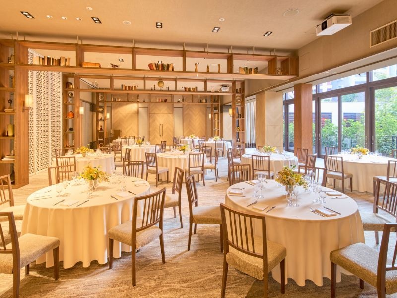 大小コンセプトの異なる6つの会場は様々なシーンにてご利用が可能です。ホテルでありながら、邸宅のようなプライベートパーティーが実現できます。