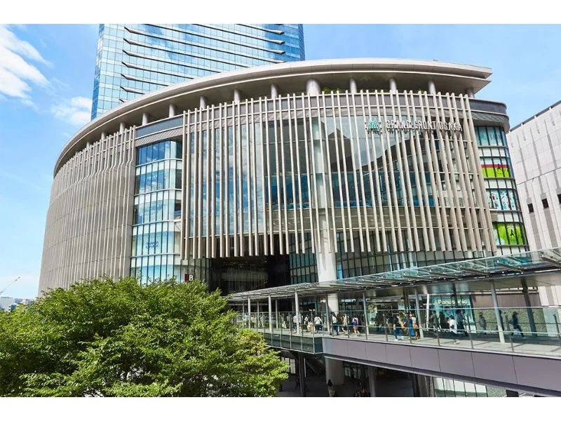 グランフロント大阪南館B1階
一般フロアとは別に、締め切って使用できるバンケットがあります。