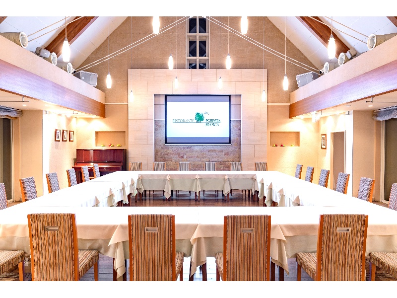 【会議】ロの字レイアウト