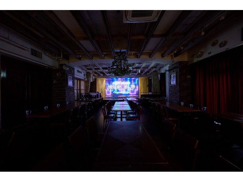 300インチスクリーン後方からの眺め②