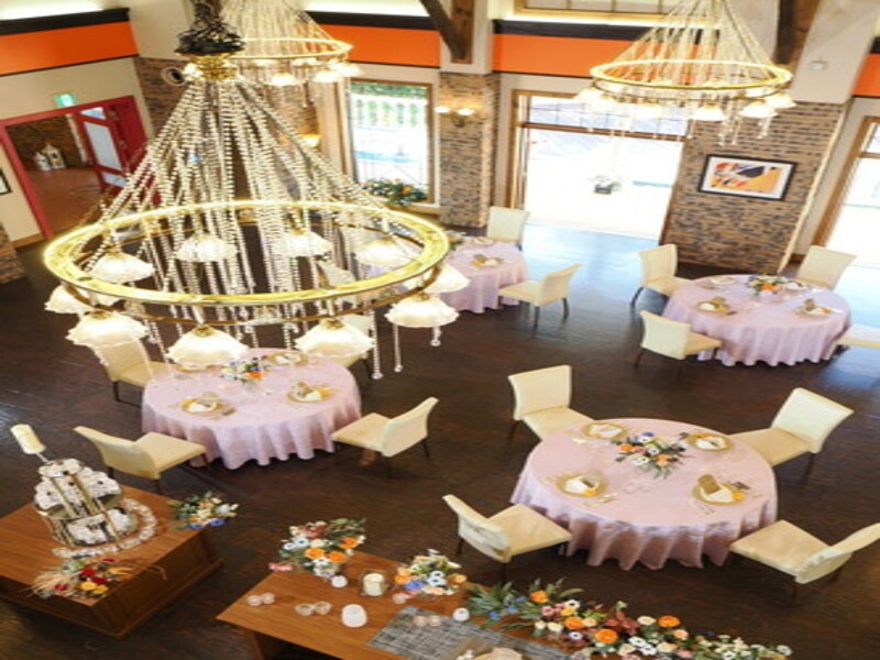 少人数でも自由にレイアウトが可能です