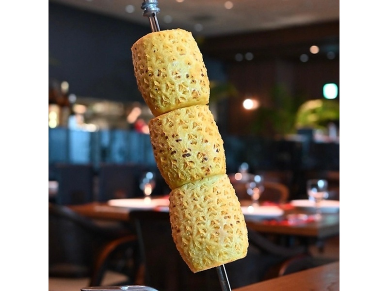 大人気のアバカシ（焼きパイン）シナモンを合わせてもお楽しみいただけます