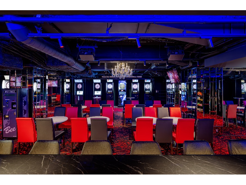 人気の秘密は、無料で利用できるＢｅｅオリジナル演出システム【セレヴィ】http://www.celevie.net/
