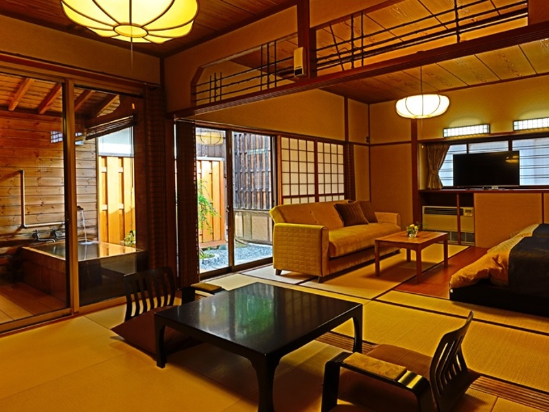 温泉露天バリアフリー室
どなたもOK&車イスも可