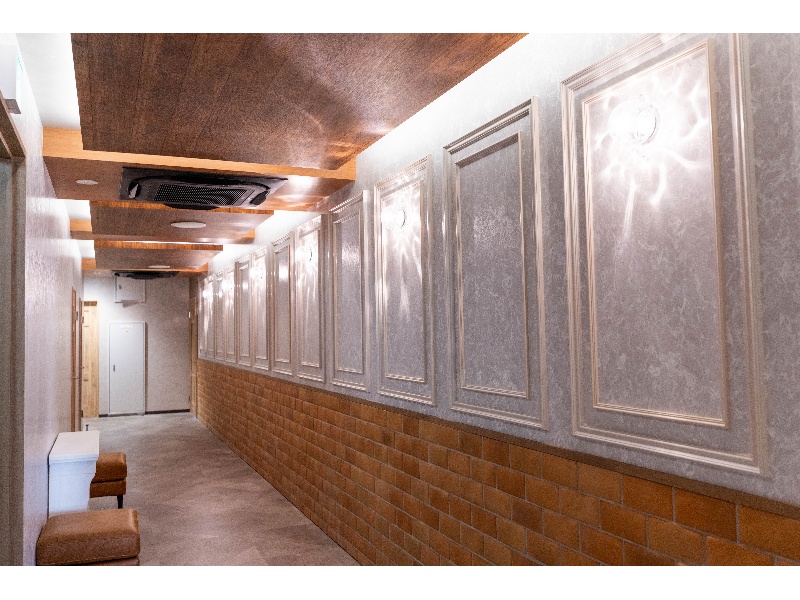 【廊下- グレイドパーク 新橋駅前7F（銀座口）】