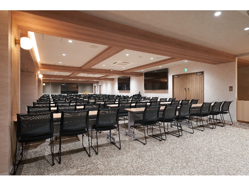 【メインフロア - 縦長レイアウト】- TIME SHARING 新橋駅前4F（銀座口） の写真