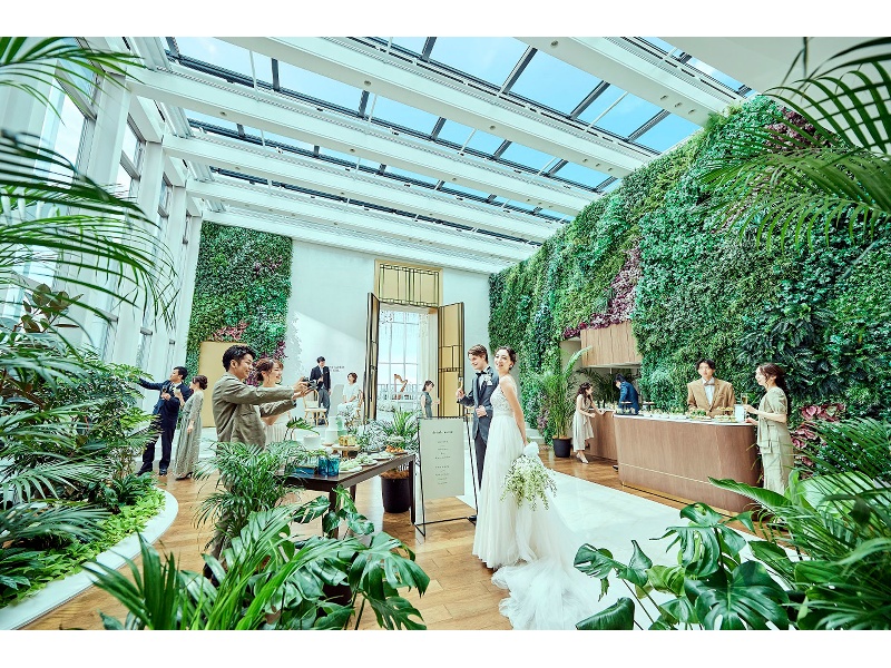 全天候型インナーテラスでお洒落な立食パーティー