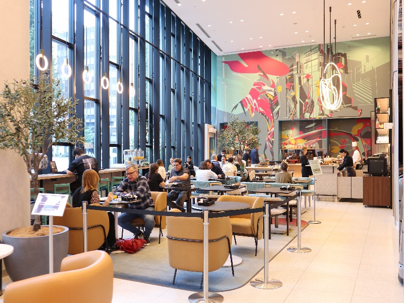 レストラン全景