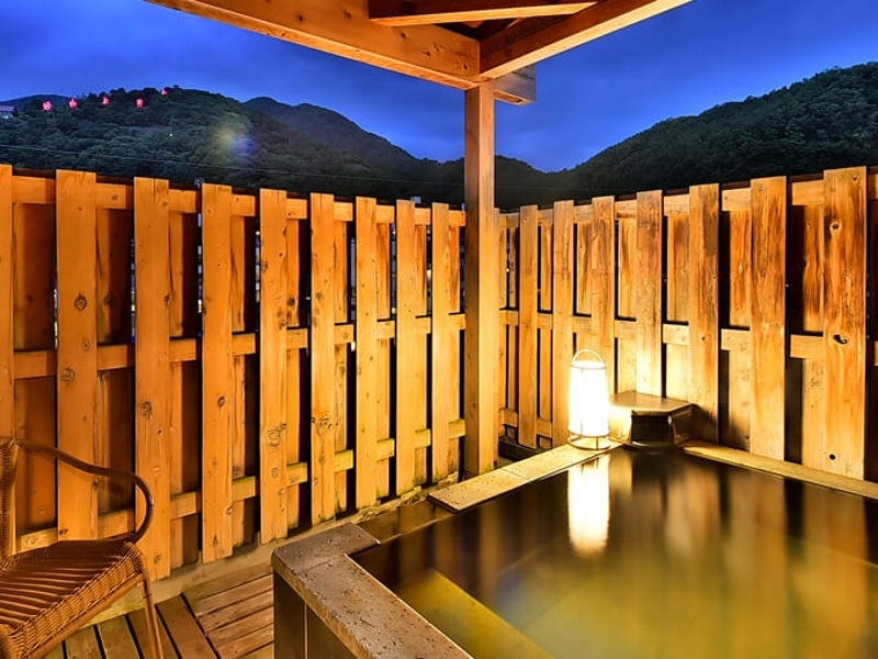 展望露天風呂
貸切温泉（有料）