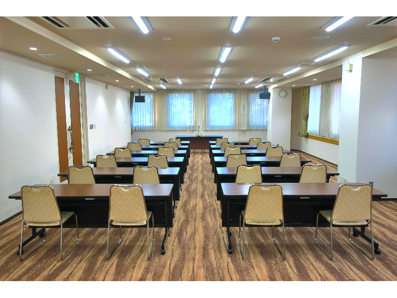 4F【末広】¥7,000／1時間