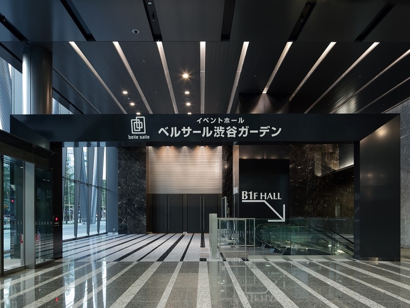 1F ホールエントランス