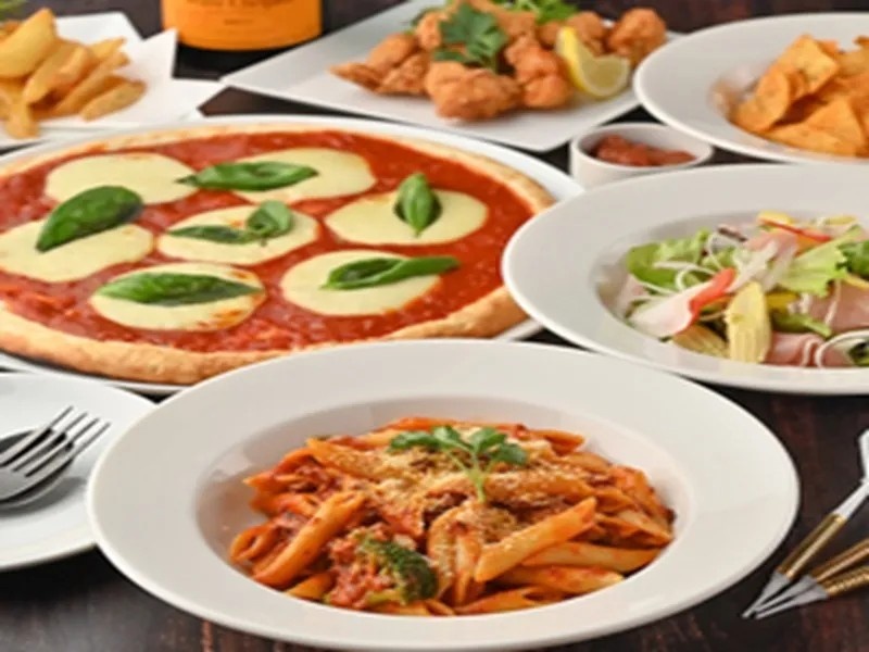 少人数利用も可【オススメコース】6品2H飲放題★お食事と飲み放題をカジュアルに♪