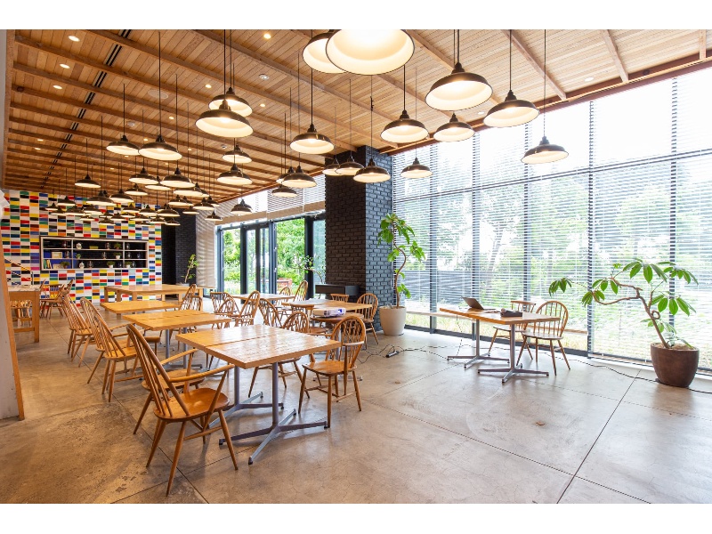 5名×4島のワークショップレイアウト