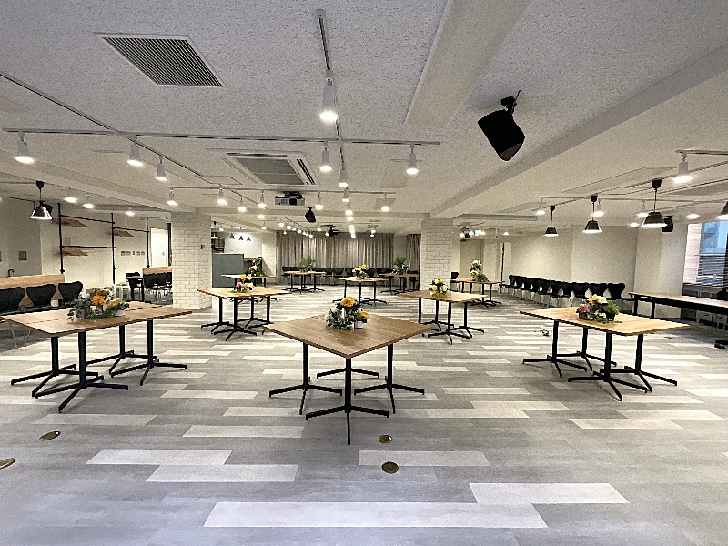 立食最大200名様まで対応可能。