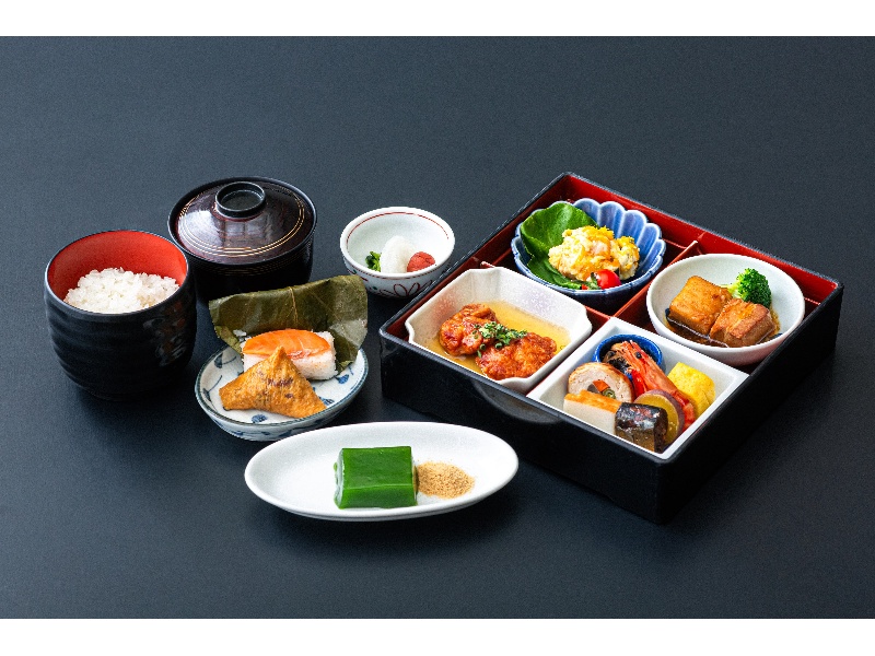 企業様による研修旅行や学校関連による学習旅行などの昼食では「松花堂弁当」の手配が可能