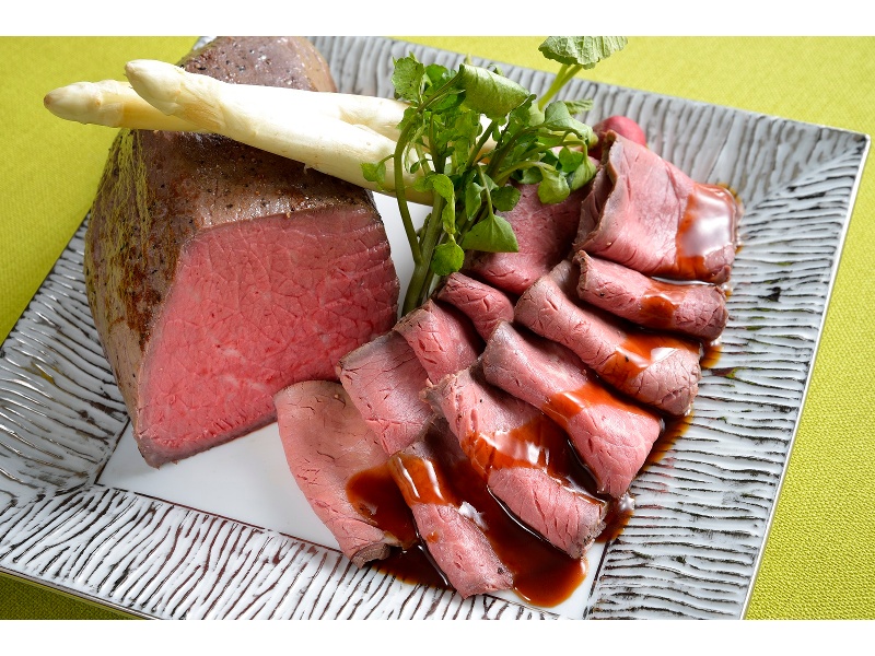 忘新年会プラン　着席大皿シェアまたは立食ビュッフェ【２時間フリードリンク付き】