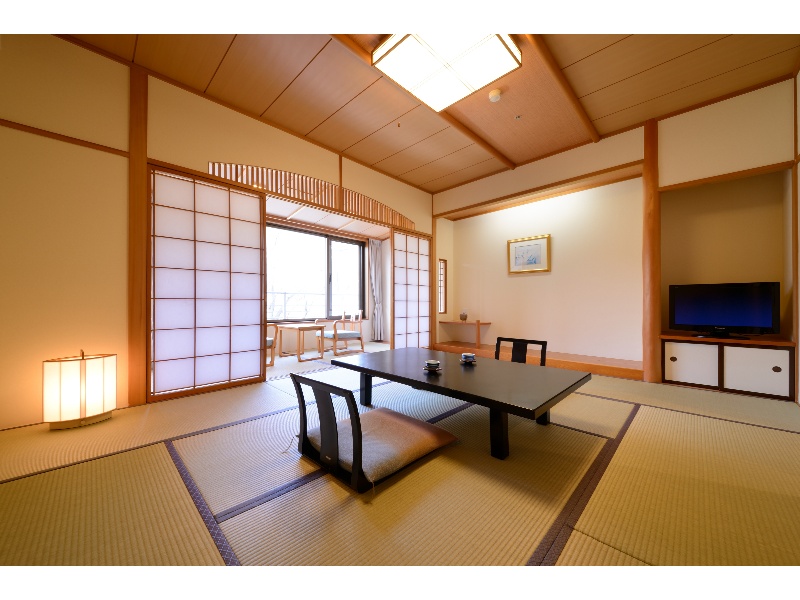 客室（和室）