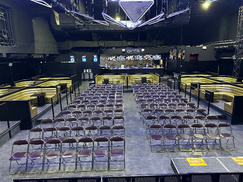 パイプ椅子200脚配置
※常設では無いので別途レンタル費用発生