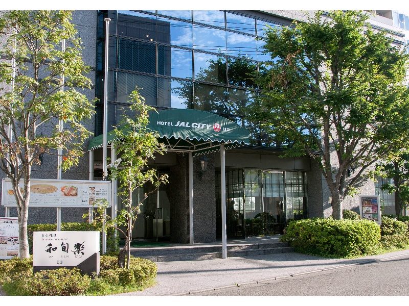 ホテルエントランス