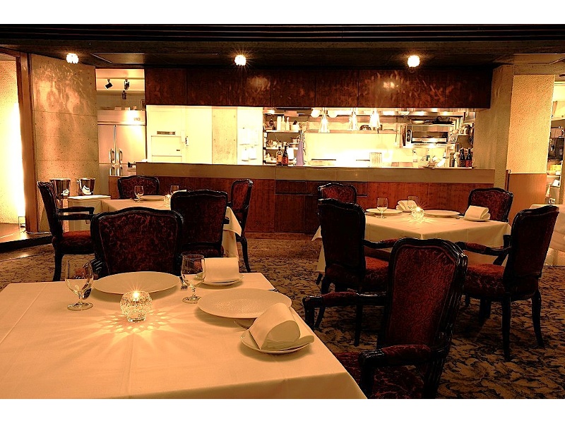 一望できるオープンなキッチン