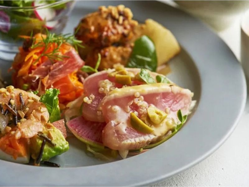 【全 9品 】1.5次会におススメ【ローストビーフも味わえる！豪華お料理9品＋フリードリンク】