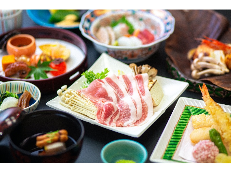 大和ポーク鍋会席のご用意が可能です