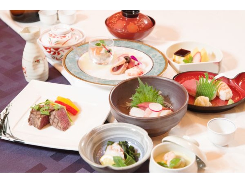 会席コース
お料理９品+飲み放題付き