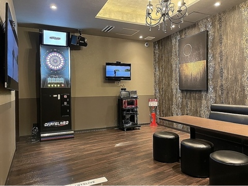 【個室完備～カラオケ・ダーツ付～】