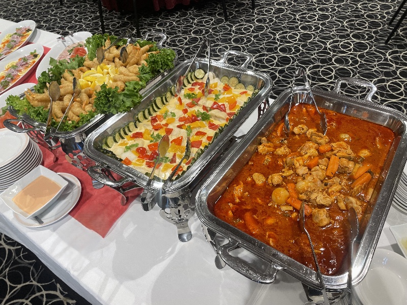 ビュッフェプラン スペシャル
温製料理もございます！