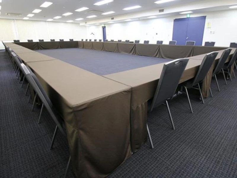 会議や採用面接、社内研修などに適した会議室をお手頃な価格でご提供いたします
【会場】ホール6A