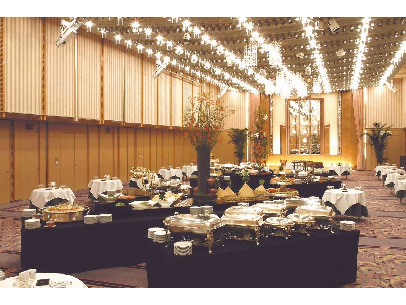 銀河 立食 ブッフェ