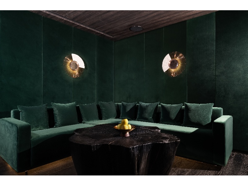 個室「Hidden Room」ソファー席